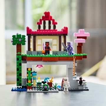 LEGO Minecraft 21183 Тренировочная площадка