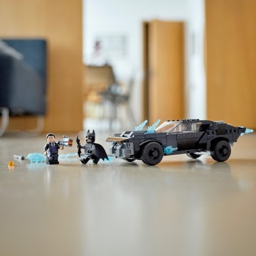 LEGO Super Heroes 76181 LEGO DC Batman Бэтмобиль: Погоня за пингвином