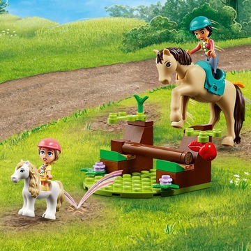 LEGO Friends 42634 Лошадь и пони Прыжки на машине и прицепе 105 кубиков 4+