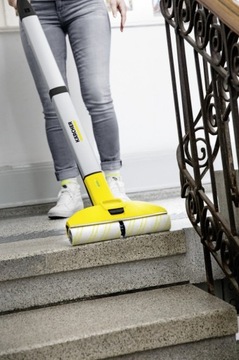 РУЧНАЯ АККУМУЛЯТОРНАЯ ЭЛЕКТРИЧЕСКАЯ ШВАБРА KARCHER FC 3