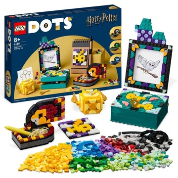LEGO Bricks DOTS 41811 Настольный набор «Хогвартс»