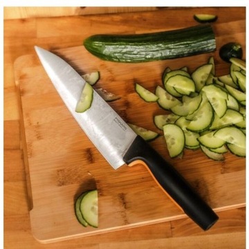 FISKARS FF Нож поварской большой 20см 1057534