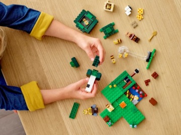 LEGO Minecraft 21165 Пасека