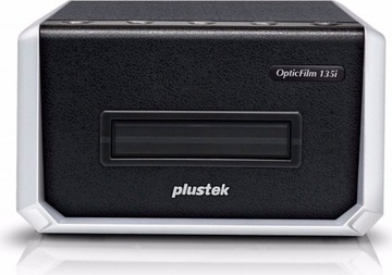 Сканер слайдов и негативов Plustek OpticFilm 135i