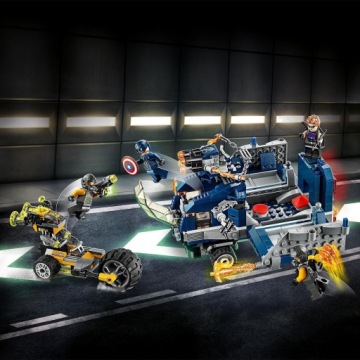 LEGO Super H 76143 Стоянка грузовиков Мстителей