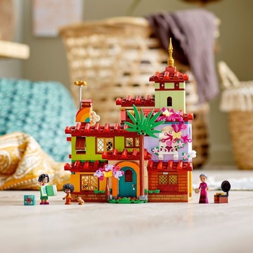 LEGO Disney 43202 Dom Madrigalów