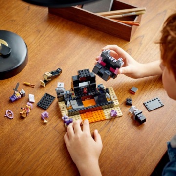 LEGO Minecraft 21242 Конечная арена