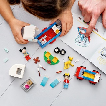 LEGO - DISNEY - MYSZKA MIKI I MYSZKA MINNIE NA BIWAKU - 10777