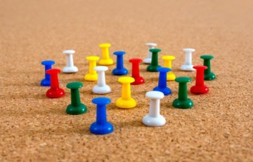 Пробковая доска 60x40 + булавки для доски