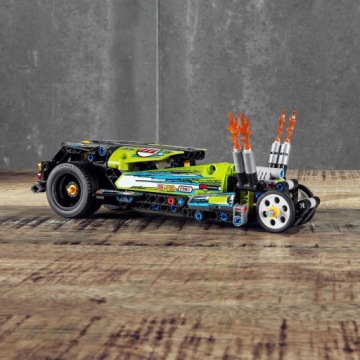 LEGO Technic Драгстер 42103