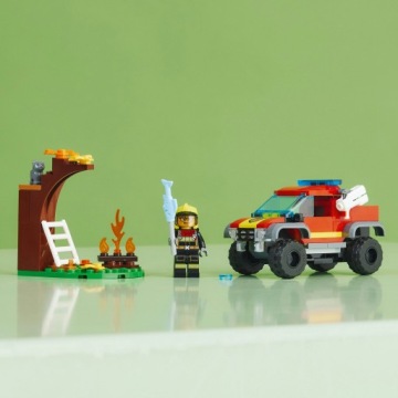 Кирпичики LEGO City 5-летнему ребенку в подарок пожарная машина 4х4 - спасательная миссия.