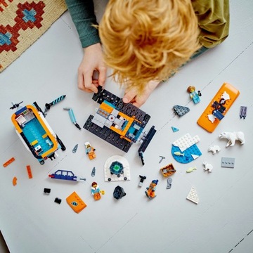 LEGO City 60378 Грузовик и исследовательская лаборатория
