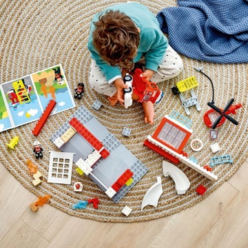 DUPLO блокирует 10970 Пожарную часть и вертолет