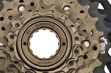 Shimano MF-TZ500 с обгонной муфтой, 6 скоростей, 14-28 зуб.