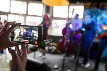 Конденсаторный микрофон Rode VideoMic Me