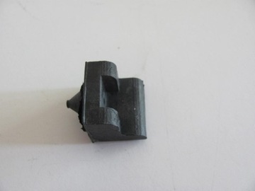 Fiat 126p Odbojnik pokrywy klapy silnika