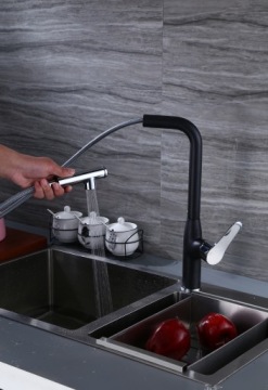 SAVON ELASTYNA выдвижной излив для кухни ЧЕРНЫЙ