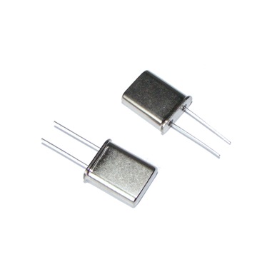 Rezonator kwarcowy kwarc 16.3840Mhz wysoki THT x10