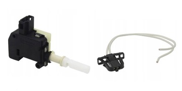 VW PASSAT B5 SHARAN CADDY SIŁOWNIK ZAMKA KLAPY TYŁ