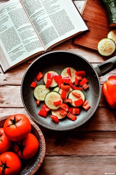 PATELNIA LAVA STONE GŁĘBOKA 24cm + POKRYWA FLORINA