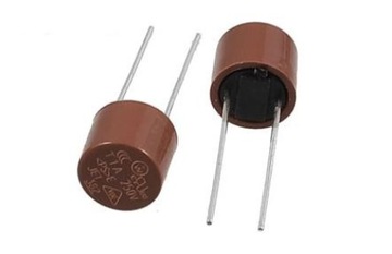 Bezpiecznik kubkowy 3,15A 250V R=5.08 okrągły fuse