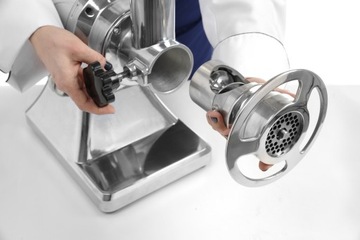 ПРОФЕССИОНАЛЬНАЯ МЯСОРУБКА SZARPAK 400В 1100Вт