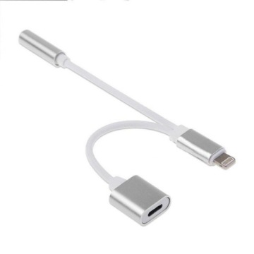 Адаптер для iPhone переходник jack 3,5 мм + зарядка