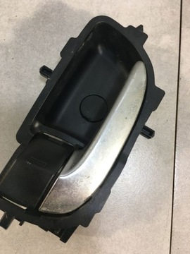 KLAMKA WEWNĘTRZNA LEWA AURIS II 692060D270