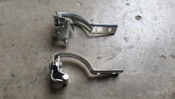 ACTROS MP3 ZAWIAS DRZWICZEK DRZWI KLAPKI SCHOWKA