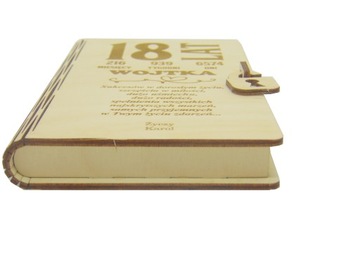 Подарок на 18-летие, копилка с гравировкой.