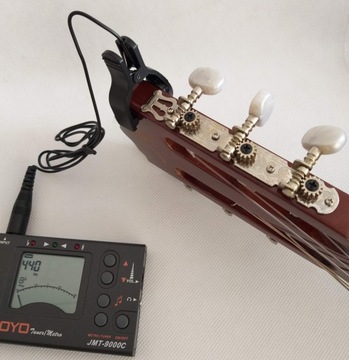 METRONOME REED для духовых и струнных инструментов.