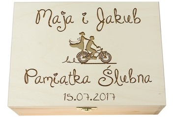 ГОСТЕВАЯ КНИГА В КОРОБКЕ С СЕРДЦАМИ СВАДЬБА