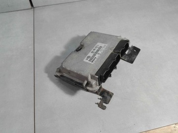 STEROWNIK SILNIKA VW GOLF IV 1.8 20V 06A906018CL