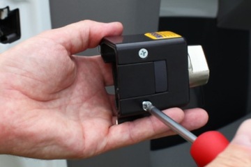 ДОПОЛНИТЕЛЬНЫЙ ЗАМОК ЗАМОК ДВЕРИ КАБИНЫ HEOSAFE DUCATO 2006-2021 2 шт.