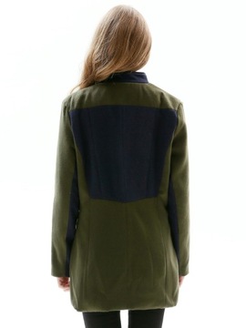 Minimalistyczny płaszczyk w kolorze Army-Green !
