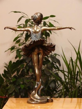 Фигурка СТРОЙНАЯ КРАСИВАЯ БАЛЕРИНА ПОДПИСЬ veronese