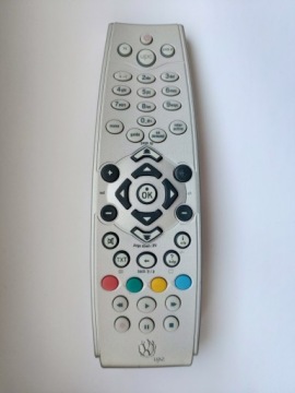 UPC URC-39880R02 3RC32B ДИСТАНЦИОННЫЙ ОРИГИНАЛ