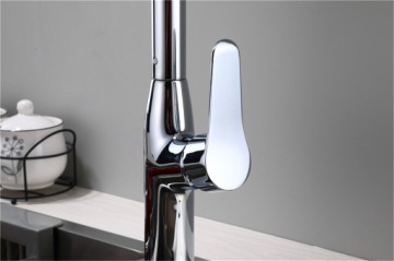 SAVON ELASTYNA выдвижной излив для кухни ХРОМ