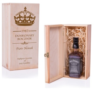 DREWNIANA SKRZYNKA WHISKY PREZENT URODZINY GRAWER