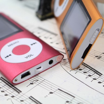 MP4 MP3 PL ПЛЕЕР РАДИО ДИНАМИК КАРТА 8 ГБ