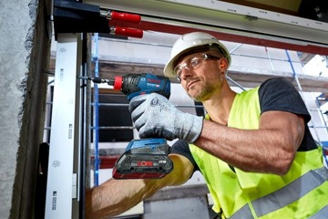 УДАРНЫЙ КЛЮЧ GDX 18V-200 C BOSCH 2x5,0 Ач L-BOXX