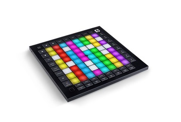 Миди-контроллер NOVATION Launchpad Pro mk3