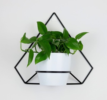 Kwietnik Metalowy Ścienny 38/42cm czarny PENTAGONO