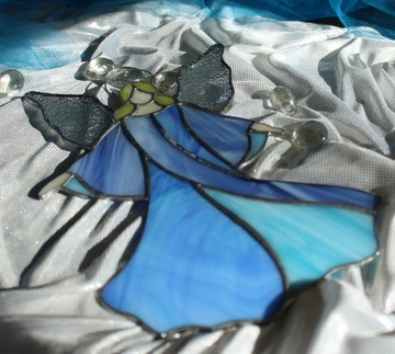 Ангел из синего витражного стекла Тиффани