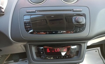 Seat Ibiza IV Hatchback 5d 1.4 MPI 85KM 2010 Seat Ibiza 1.4 16V 86KM, Klima, ALU, Zarejestrowana w Polsce, VAT-marza, zdjęcie 24