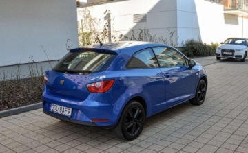 Seat Ibiza IV Hatchback 5d 1.2 TSI 105KM 2012 Seat Ibiza 1.2TSI (105KM) 2012 r. Automat Lift 1.2 Benzyna 105KM, zdjęcie 3