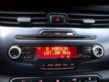 Alfa Romeo Giulietta Nuova II Hatchback 5d 2.0 JTD 16v 170KM 2011 Alfa Romeo Giulietta 1.6 Stan Idealny Gwarancja12m, zdjęcie 18