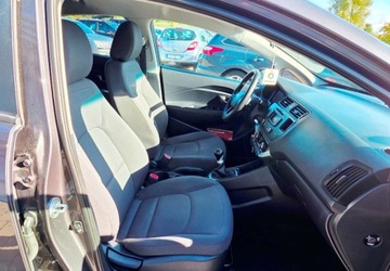Kia Rio III Hatchback 3d 1.2 DOHC CVVT 85KM 2013 Kia Rio 1,3 Ben 86 km 1.2 Benzyna 86KM, zdjęcie 8