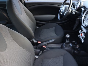 Mini One II Hatchback Facelifting 1.6 75KM 2010 MINI 3-door One, Klima, Klimatronic ,Bezkolizyjny, zdjęcie 8