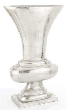 Серебряная высокая металлическая продолговатая ваза с крышками для цветочных горшков.